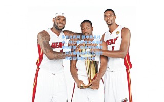 体育足彩网-德甲焦点对决，拜仁慕尼黑主场迎战奥格斯堡，凯恩领衔锋线，阿方索戴维斯伤愈回归，穆西亚拉替补待命