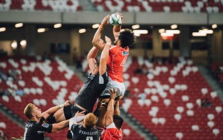 中国足彩竞彩网-英超17轮后冠军争夺白热化，赔率榜阿森纳强势领跑，曼城利物浦紧咬身后