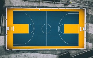 中国竞彩网_背水一战决胜时刻，鹈鹕力克快船送其西部垫底，洛城德比湖人残阵迎哈登救火复出