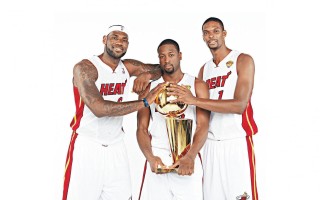 体育足彩网-德甲016轮关键战役，霍芬海姆主场迎战汉堡，客场与主场战绩深度解析