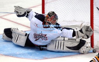 中国竞彩网-塔图姆社交媒体分享训练瞬间，哈利伯顿幽默回应显情谊