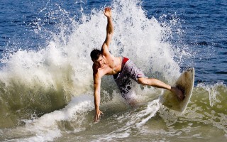 中国足彩竞彩网_官方宣布，前利物浦与拉齐奥中场大师阿尔贝托正式转会卡塔尔沃克拉俱乐部