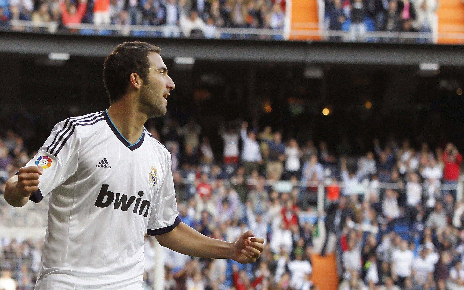 【中国竞彩网】前F1名将库特哈德评当代车手，维斯塔潘展现超凡实力，汉密尔顿巅峰期或成过往-第2张图片-中国足彩网-国家体育总局体育彩票管理中心官方网站